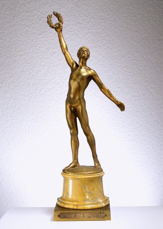 1920 Antwerp: Gold medal winner's trophy, 370mm ta