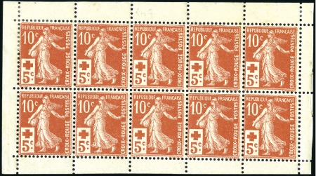 Stamp of France 1914 Croix-Rouge, 10c +5c en feuillet complet de 1
