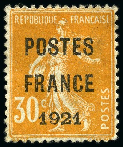 POSTES FRANCE 1921 sur 30c orange, petit pli d'angle,