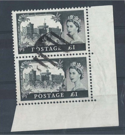 Stamp of Great Britain » Queen Elizabeth II 1958 Castles 1st De la Rue £1 in used corner pair, unusual dumb bars cancel