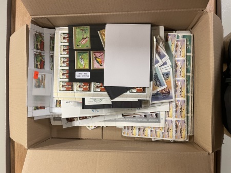 Stamp of Large Lots and Collections Box 28, All World, Stamps and sheets with nice topics,